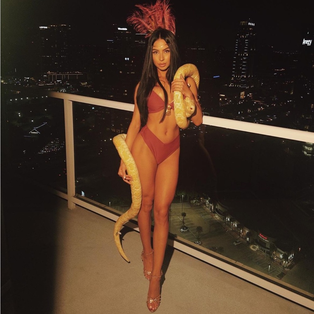 FROM DUSK TILL DAWN Salma Hayek costume